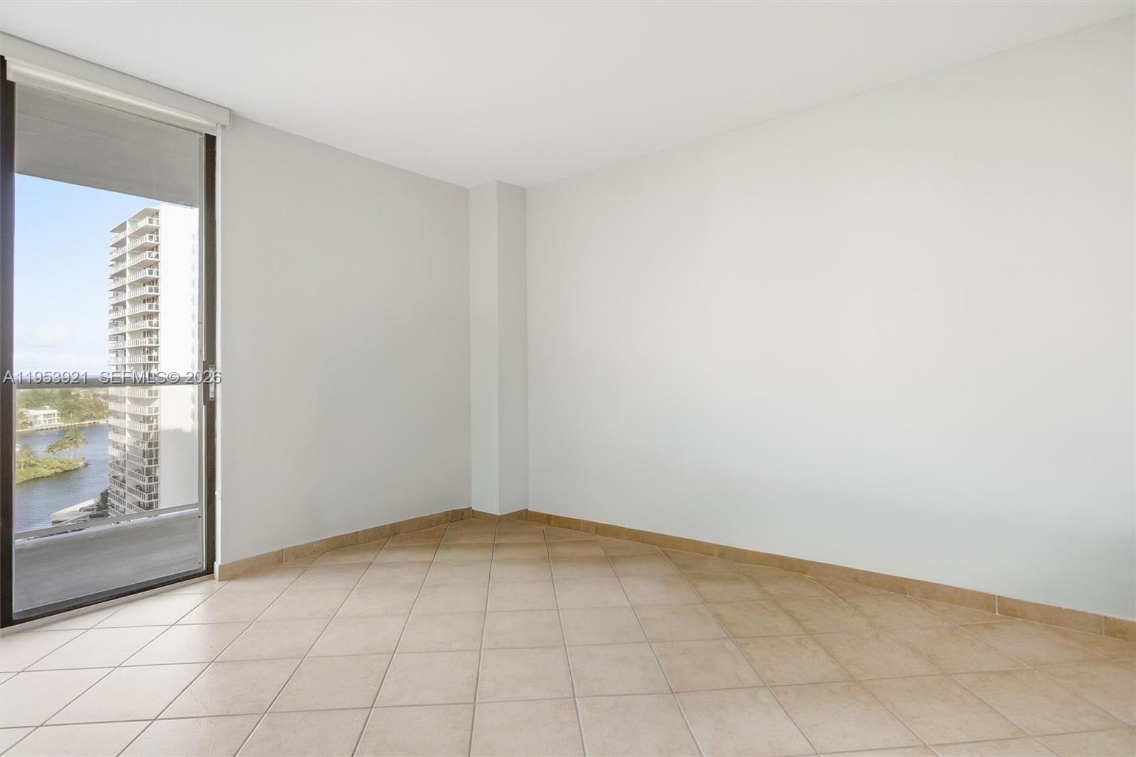 Photo of 3731 Country Club Dr  #1421, Aventura, Florida, 33180 - 