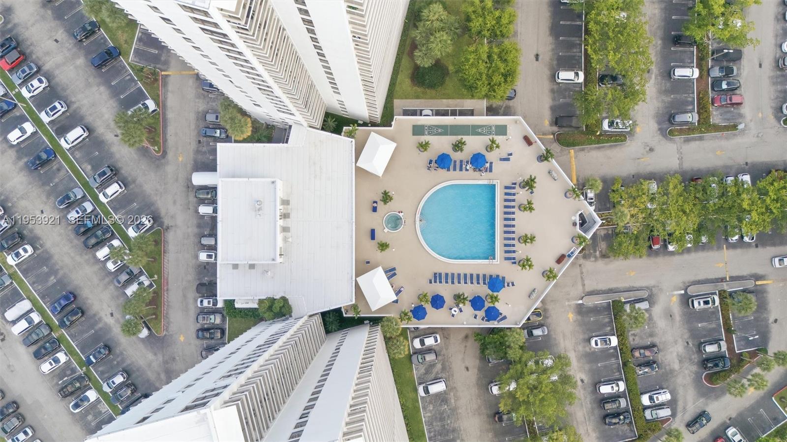 Photo of 3731 Country Club Dr  #1421, Aventura, Florida, 33180 - 