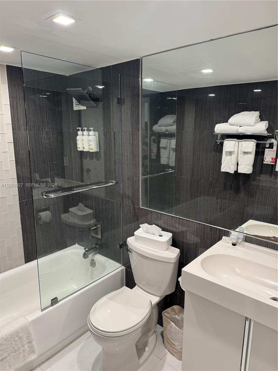 Photo of 19201 Collins Ave  #1004, Sunny Isles Beach, Florida, 33160 - 