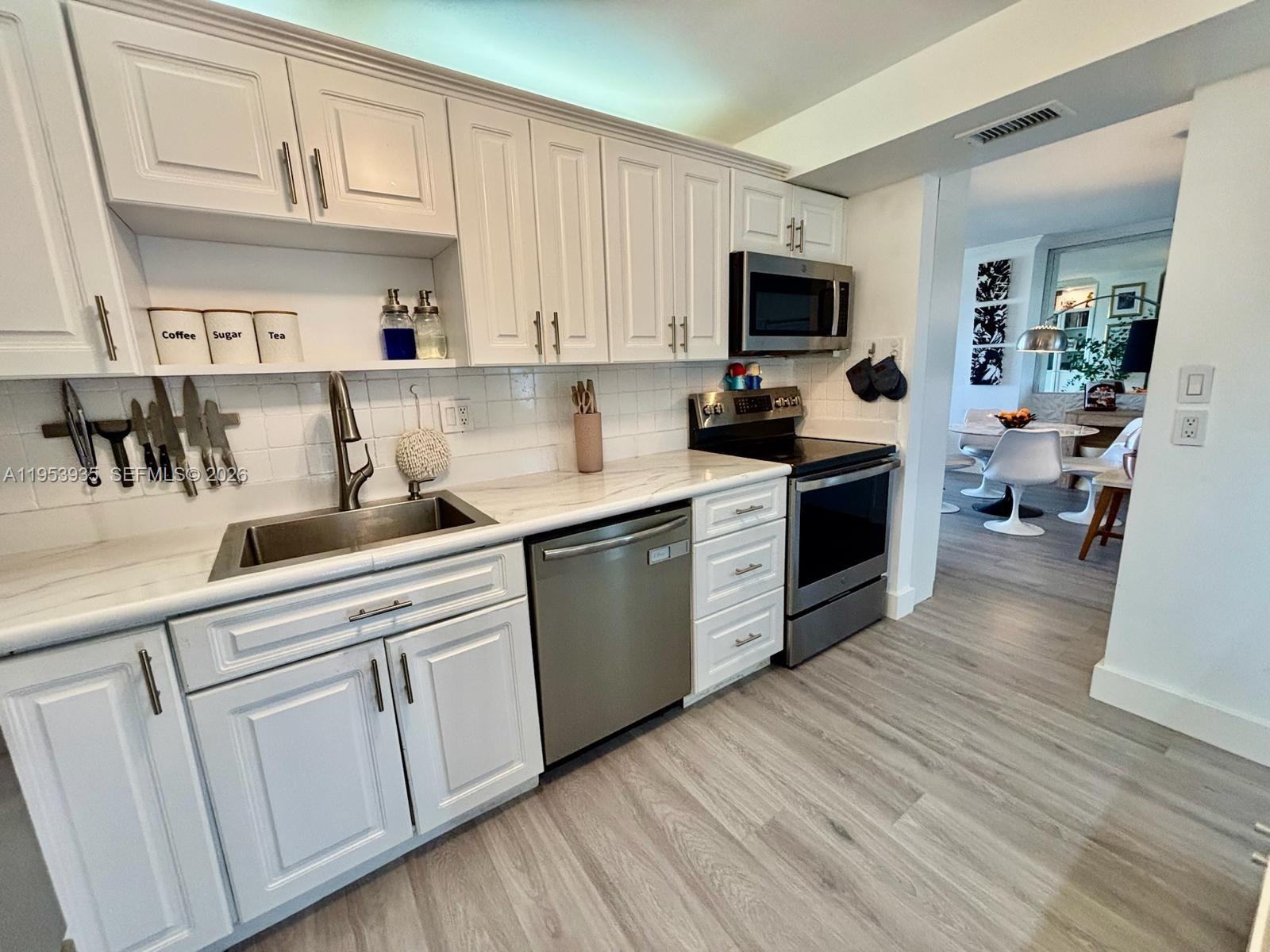 Photo of 20301 Country Club Dr #1126, Aventura, Florida, 33180 -