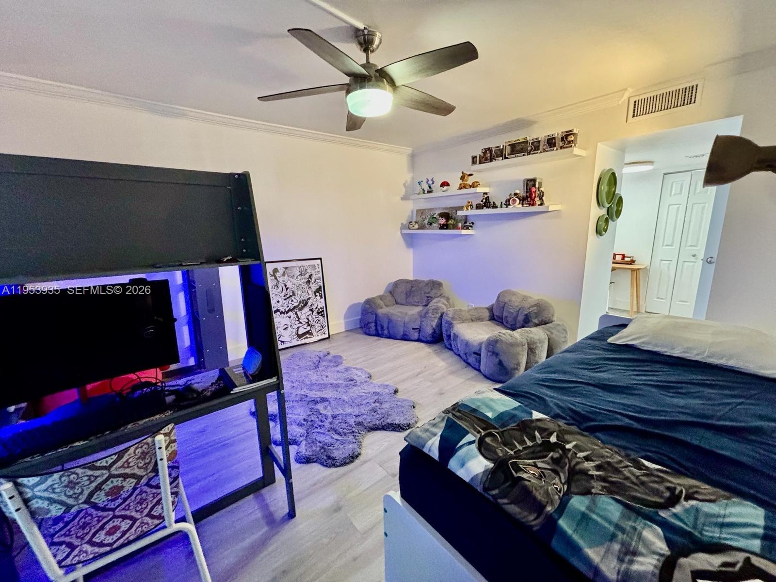 Photo of 20301 Country Club Dr #1126, Aventura, Florida, 33180 -