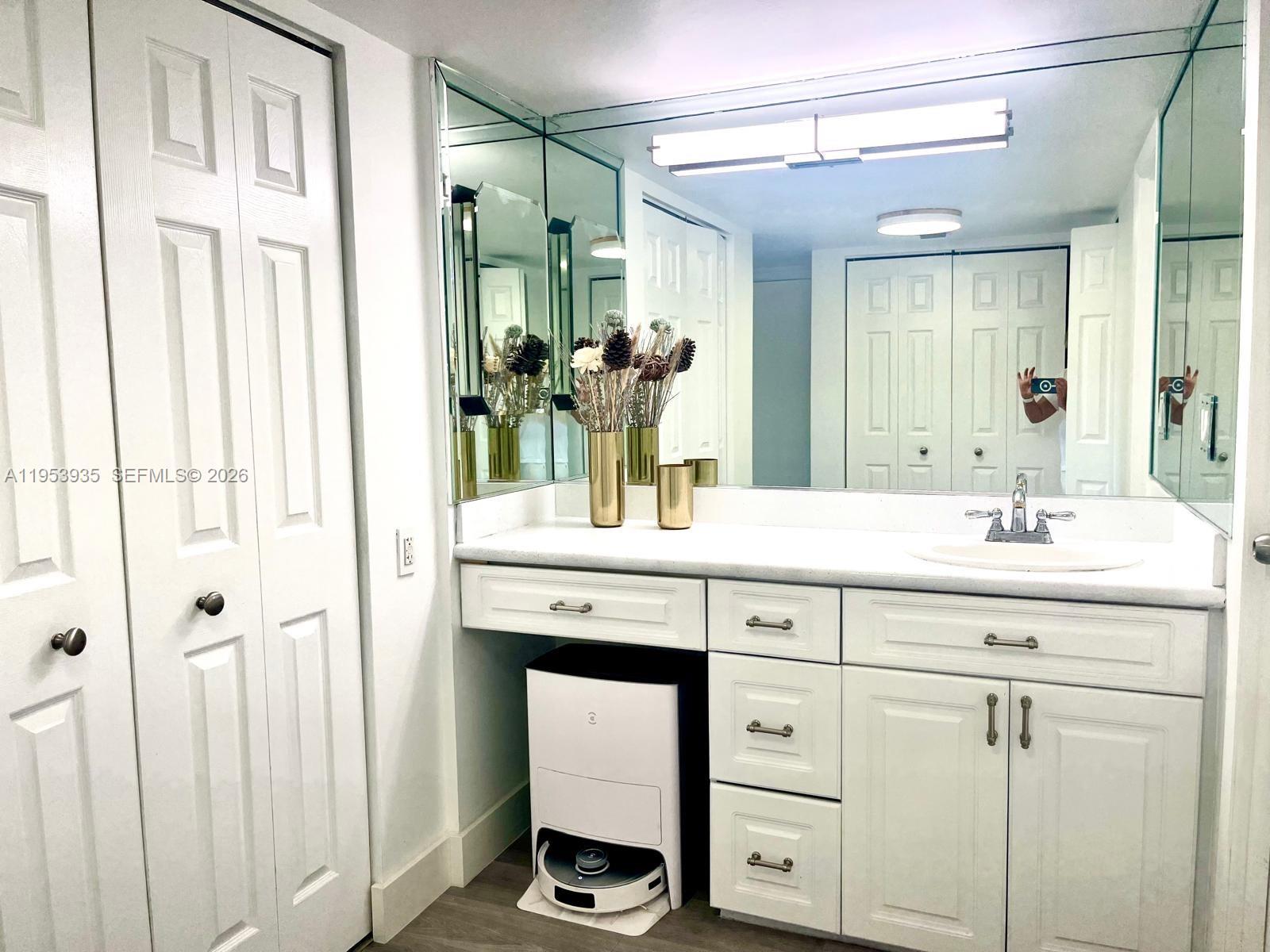 Photo of 20301 Country Club Dr #1126, Aventura, Florida, 33180 -