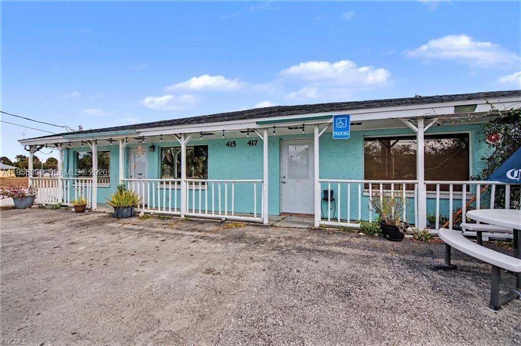   /   кв.футов $ 2026-01-27 0 Фото