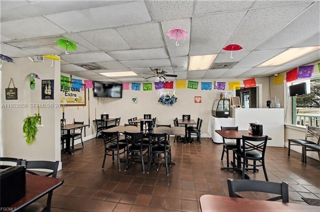   /   кв.футов $ 2026-01-27 0 Фото