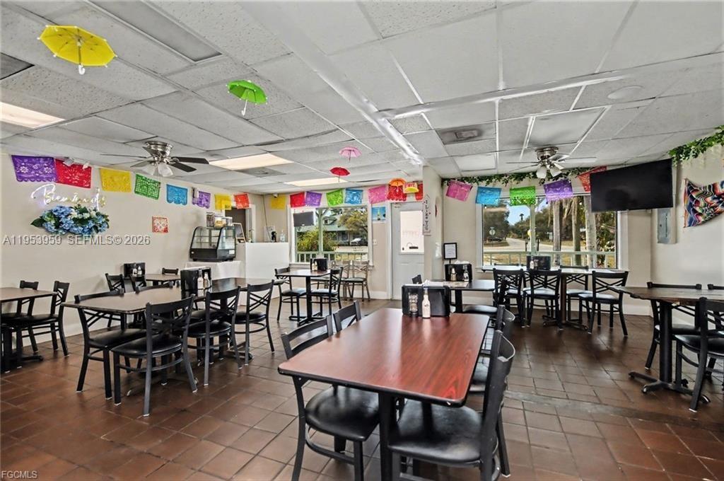   /   кв.футов $ 2026-01-27 0 Фото