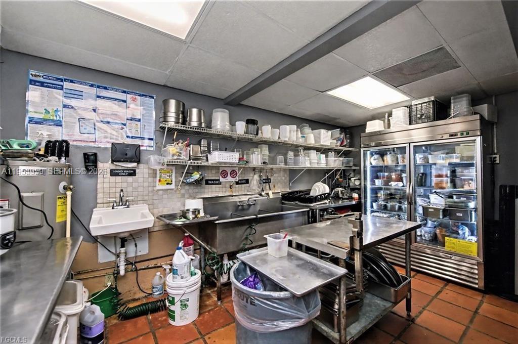   /   кв.футов $ 2026-01-27 0 Фото