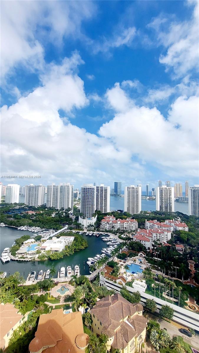 3106 3 / 3 1520 sq. ft. $ 2026-02-10 0 Photo