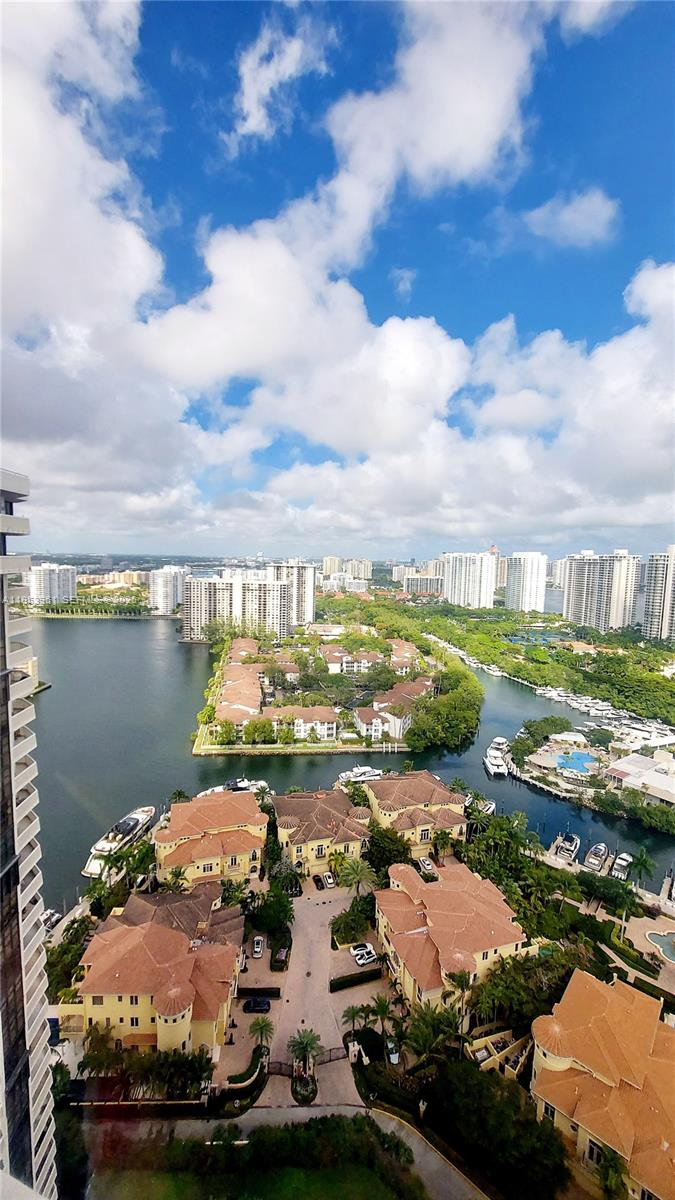 3106 3 / 3 1520 sq. ft. $ 2026-02-10 0 Photo