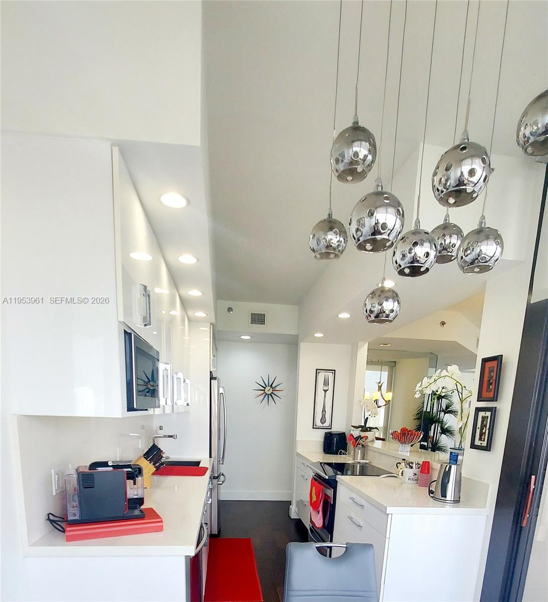 3106 3 / 3 1520 sq. ft. $ 2026-02-10 0 Photo