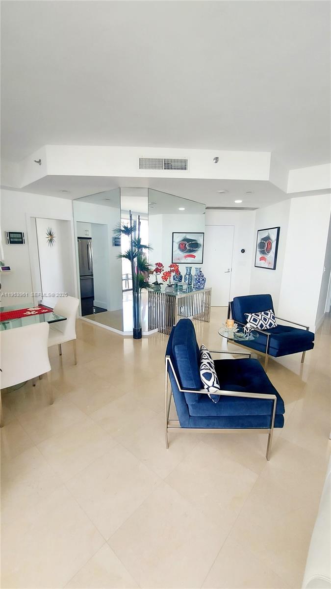 3106 3 / 3 1520 sq. ft. $ 2026-02-10 0 Photo