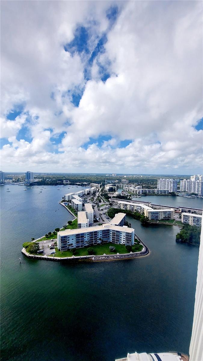 3106 3 / 3 1520 sq. ft. $ 2026-02-10 0 Photo