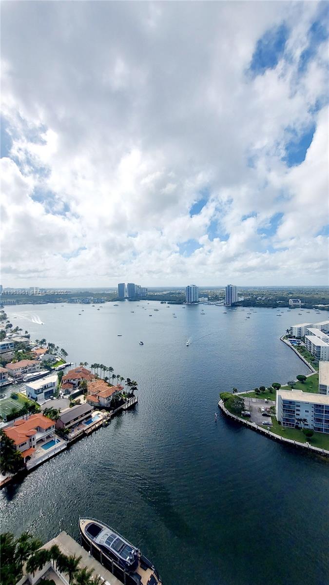 3106 3 / 3 1520 sq. ft. $ 2026-02-10 0 Photo