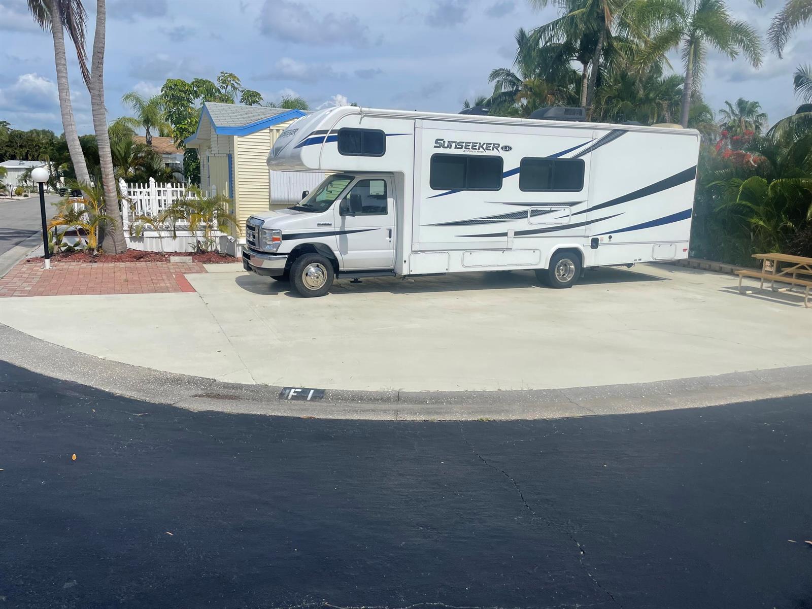   / 0  sq. ft. $ 2026-01-28 0 foto