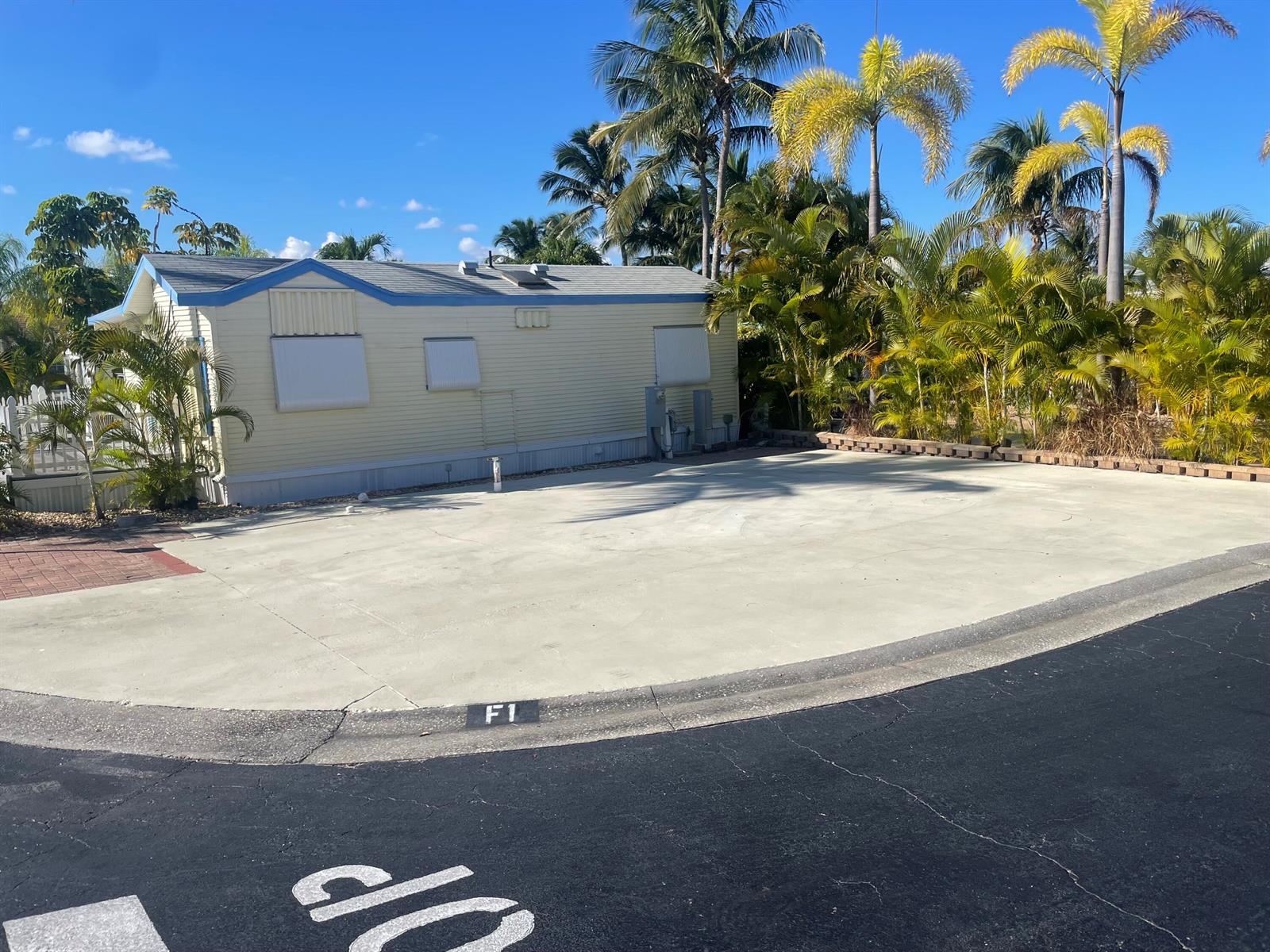   / 0  sq. ft. $ 2026-01-28 0 foto