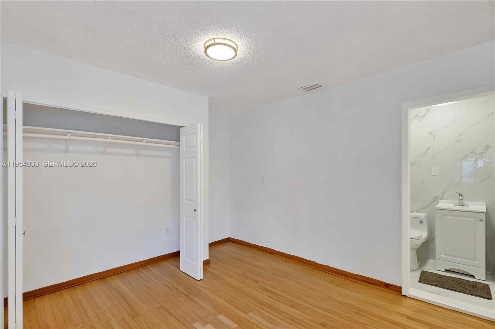   /  1946 sq. ft. $ 2026-01-28 0 Photo