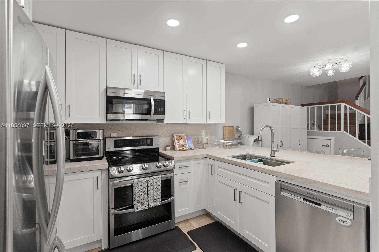 Photo of 21200 Harbor Way  (21200), Aventura, Florida, 33180 - 