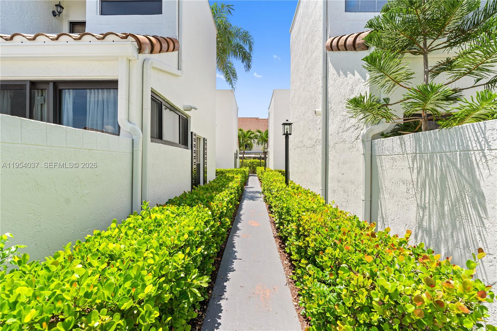 Photo of 21200 Harbor Way  (21200), Aventura, Florida, 33180 - 