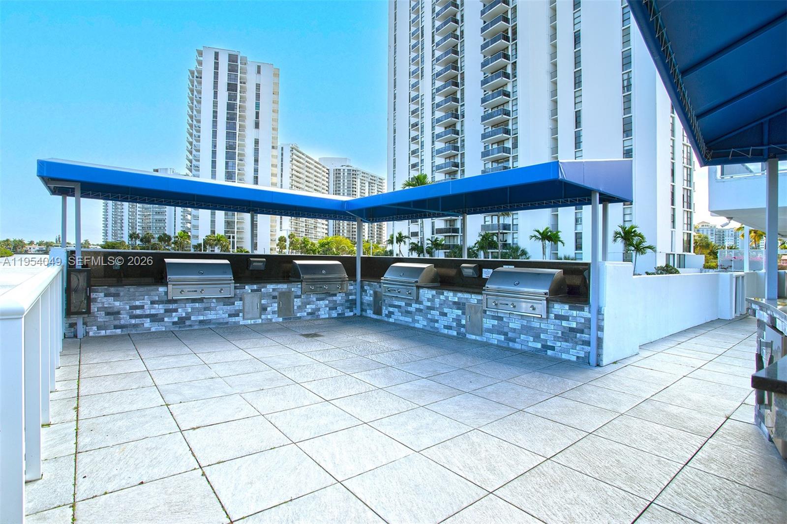 Photo of 3675 Country Club Dr  #1102, Aventura, Florida, 33180 - 