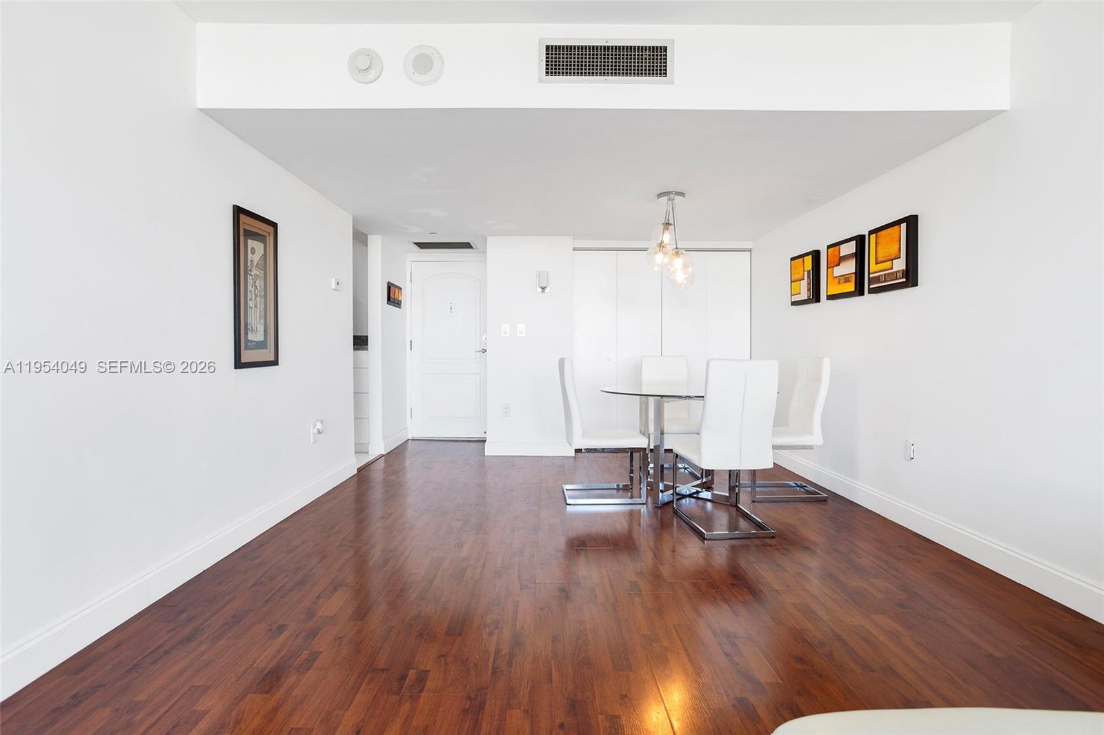 Photo of 3675 Country Club Dr  #1102, Aventura, Florida, 33180 - 