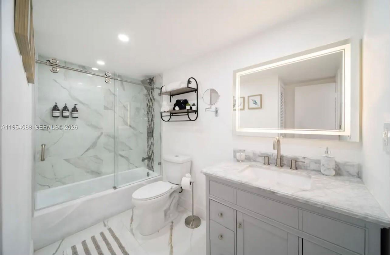 Photo of 19370 Collins Ave  #511, Sunny Isles Beach, Florida, 33160 - 