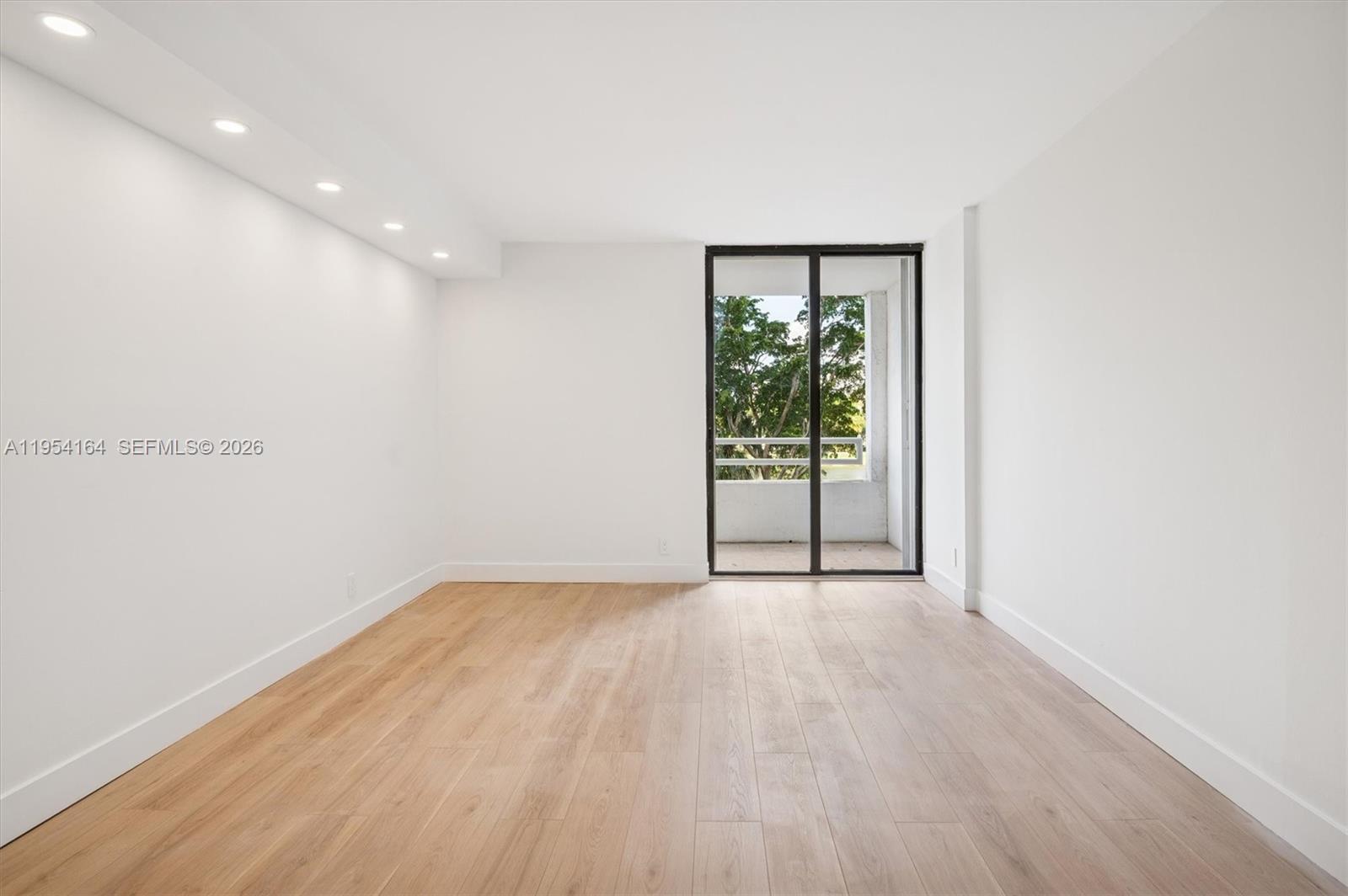 Photo of 20225 34th Ct  #312, Aventura, Florida, 33180 - 