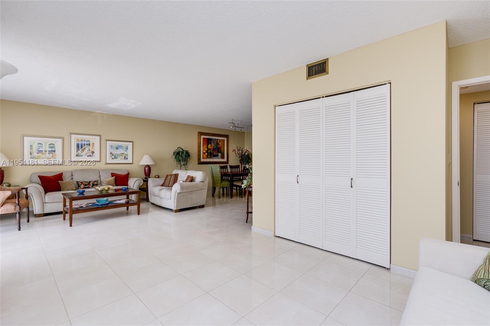 Photo of 2500 PARKVIEW DR  #2315, Hallandale Beach, Florida, 33009 - 