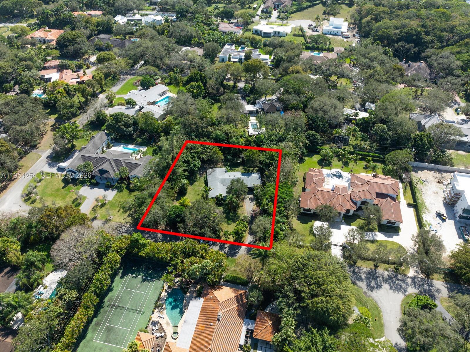 See details 9300 3 / 2 1892 sq. ft. $ 2026-01-28 0 Photo