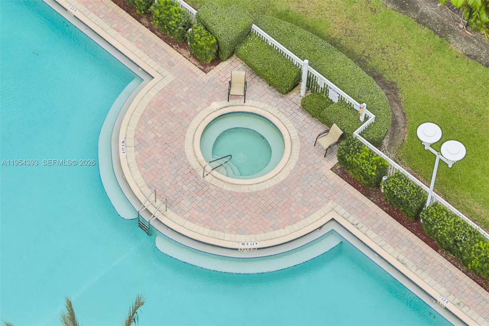 Фото 1755 Hallandale Beach Blvd  #1808E, Hallandale Beach, Florida, 33009 - Jaccuzzi