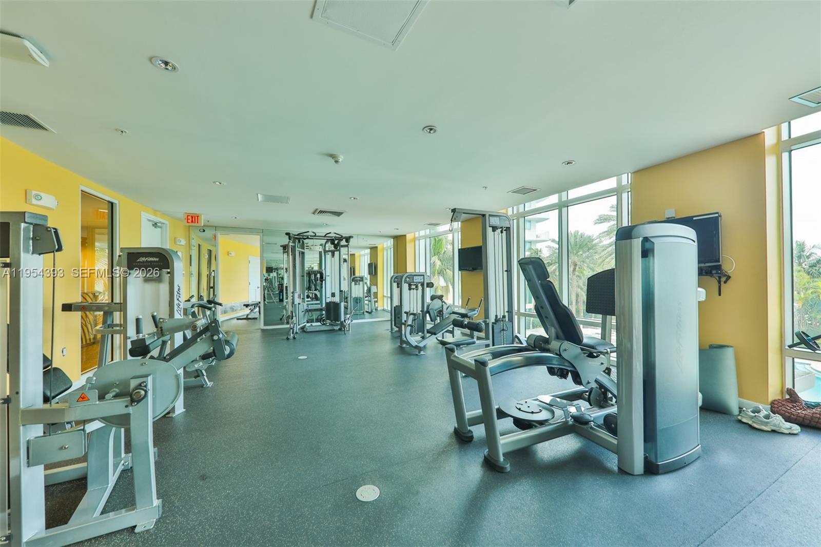 Фото 1755 Hallandale Beach Blvd  #1808E, Hallandale Beach, Florida, 33009 - 