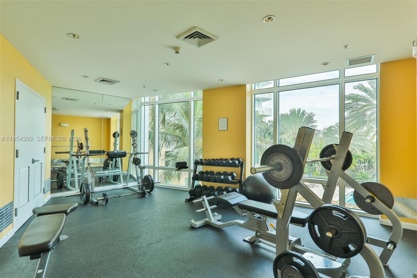 Фото 1755 Hallandale Beach Blvd  #1808E, Hallandale Beach, Florida, 33009 - 