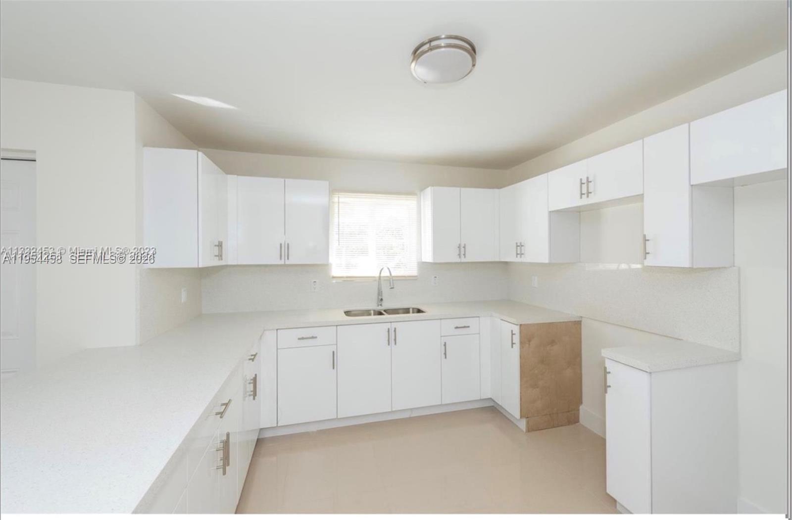   /  2374 sq. ft. $ 2026-01-28 0 Photo