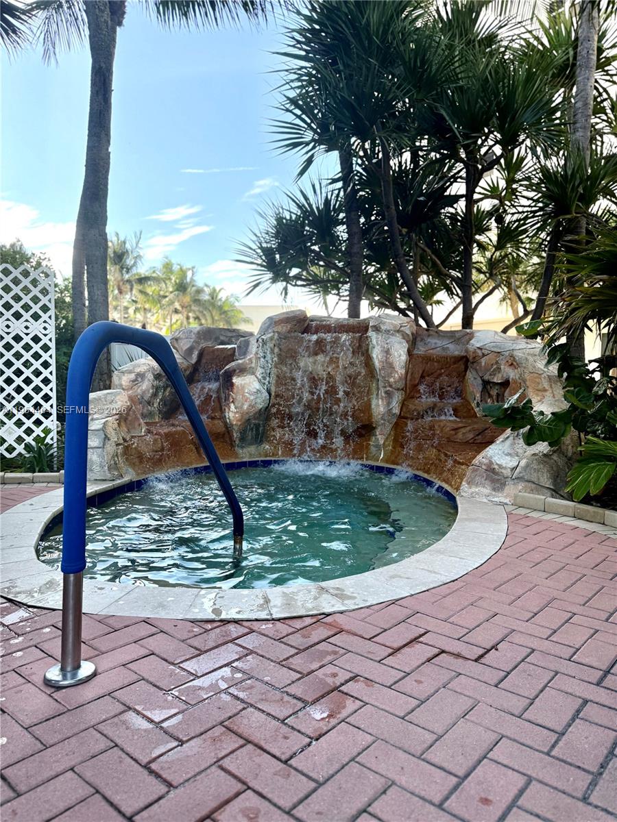 Photo of 3000 Ocean Dr  #116, Hollywood, Florida, 33019 - 