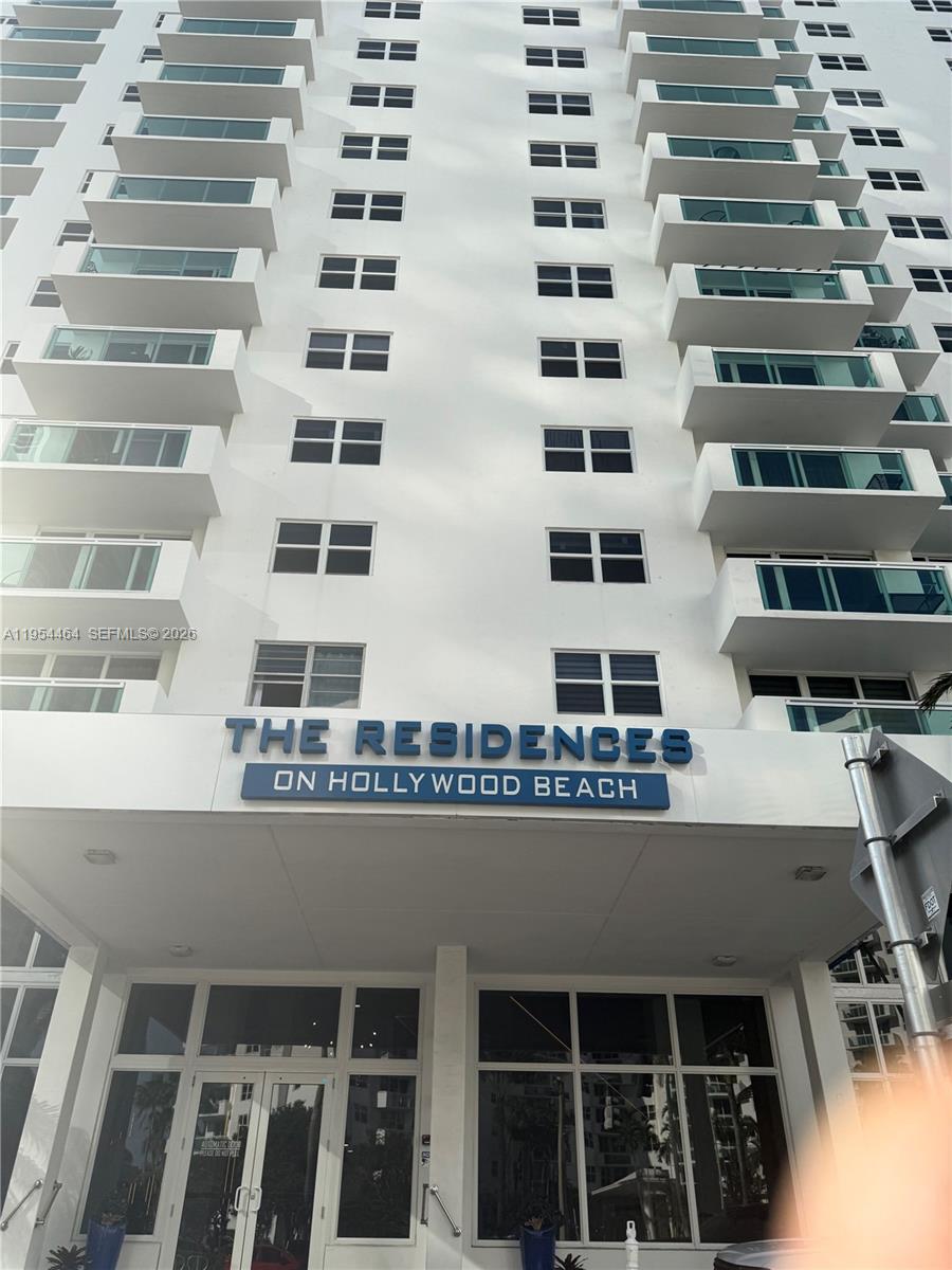 Photo of 3000 Ocean Dr  #116, Hollywood, Florida, 33019 - 