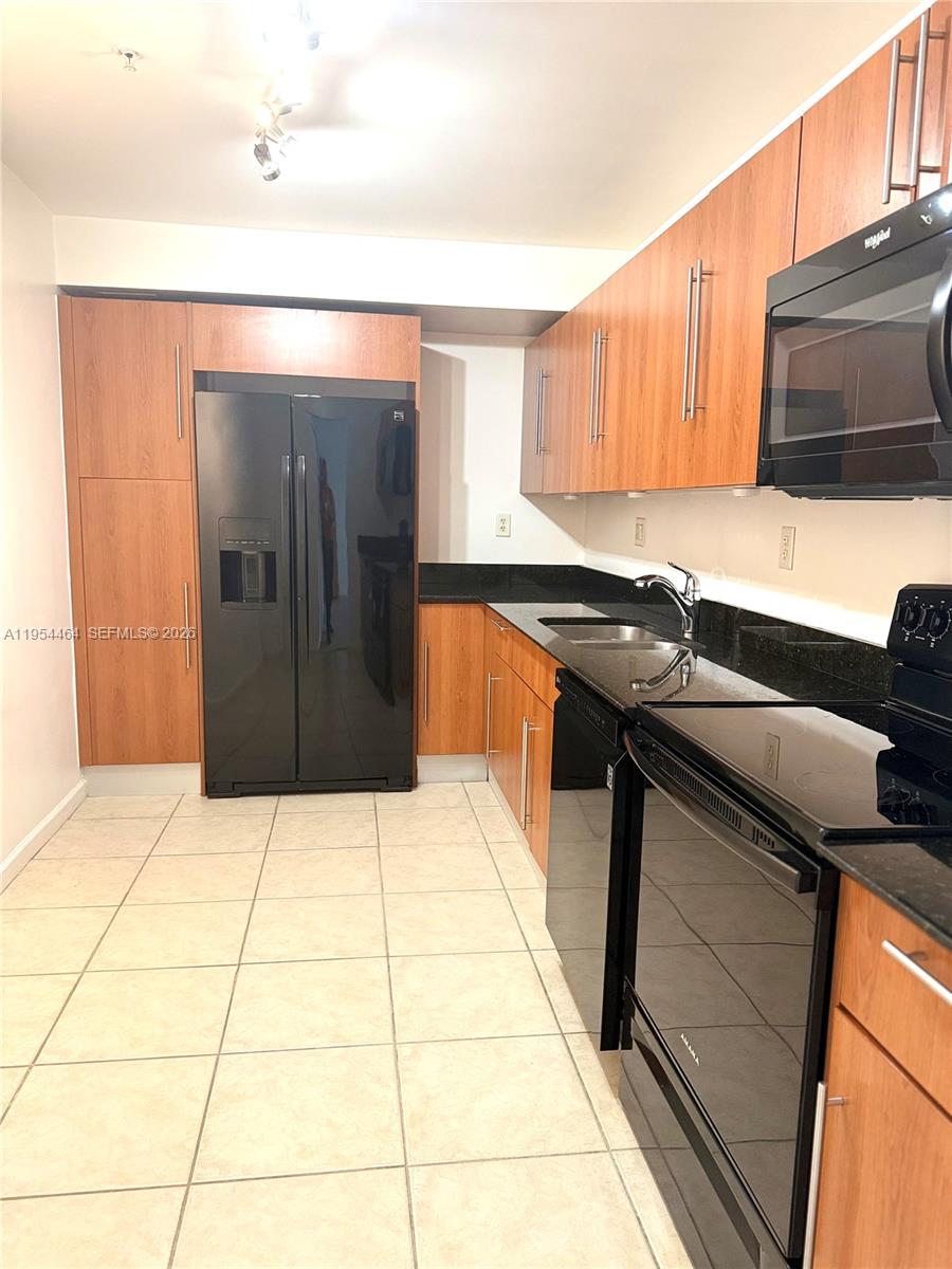 Photo of 3000 Ocean Dr  #116, Hollywood, Florida, 33019 - 