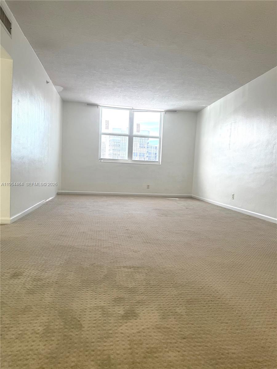 Photo of 3000 Ocean Dr  #116, Hollywood, Florida, 33019 - 