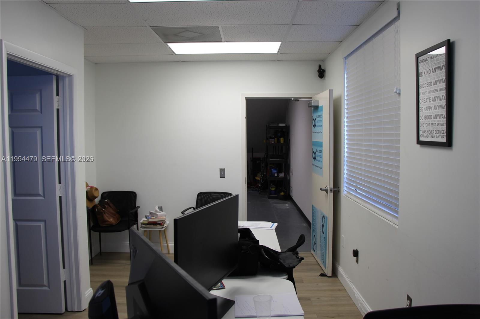   /   sq. ft. $ 2026-01-28 0 foto