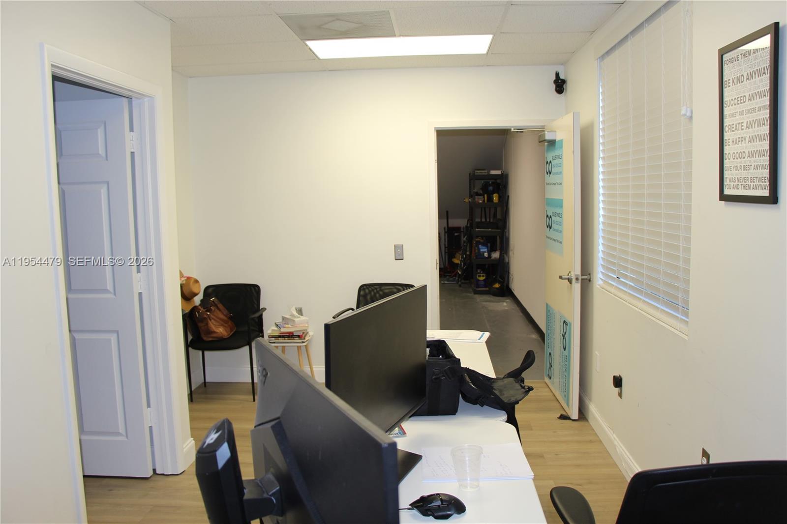   /   sq. ft. $ 2026-01-28 0 foto