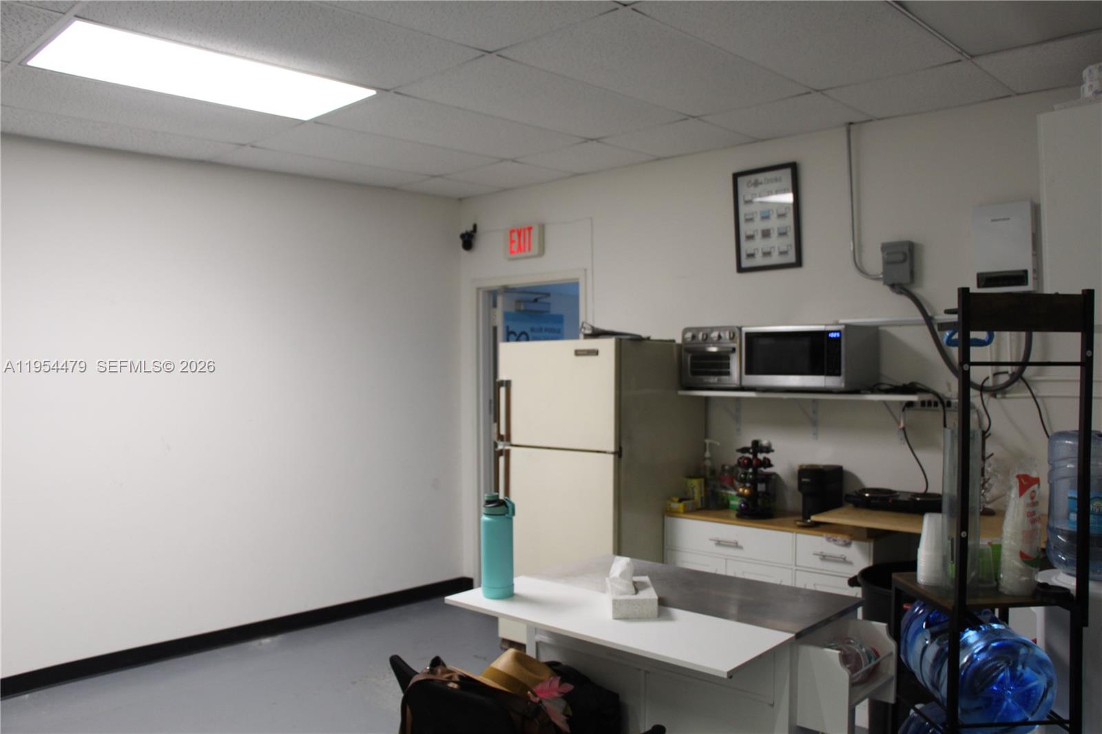   /   sq. ft. $ 2026-01-28 0 foto