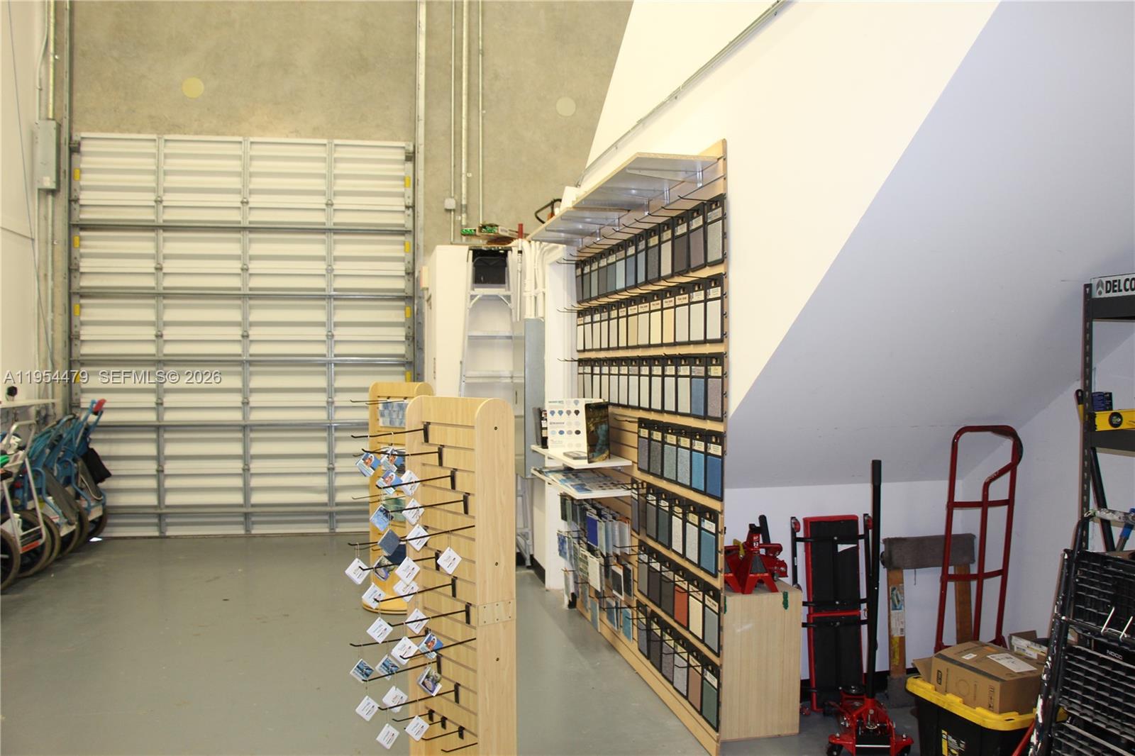   /   sq. ft. $ 2026-01-28 0 foto