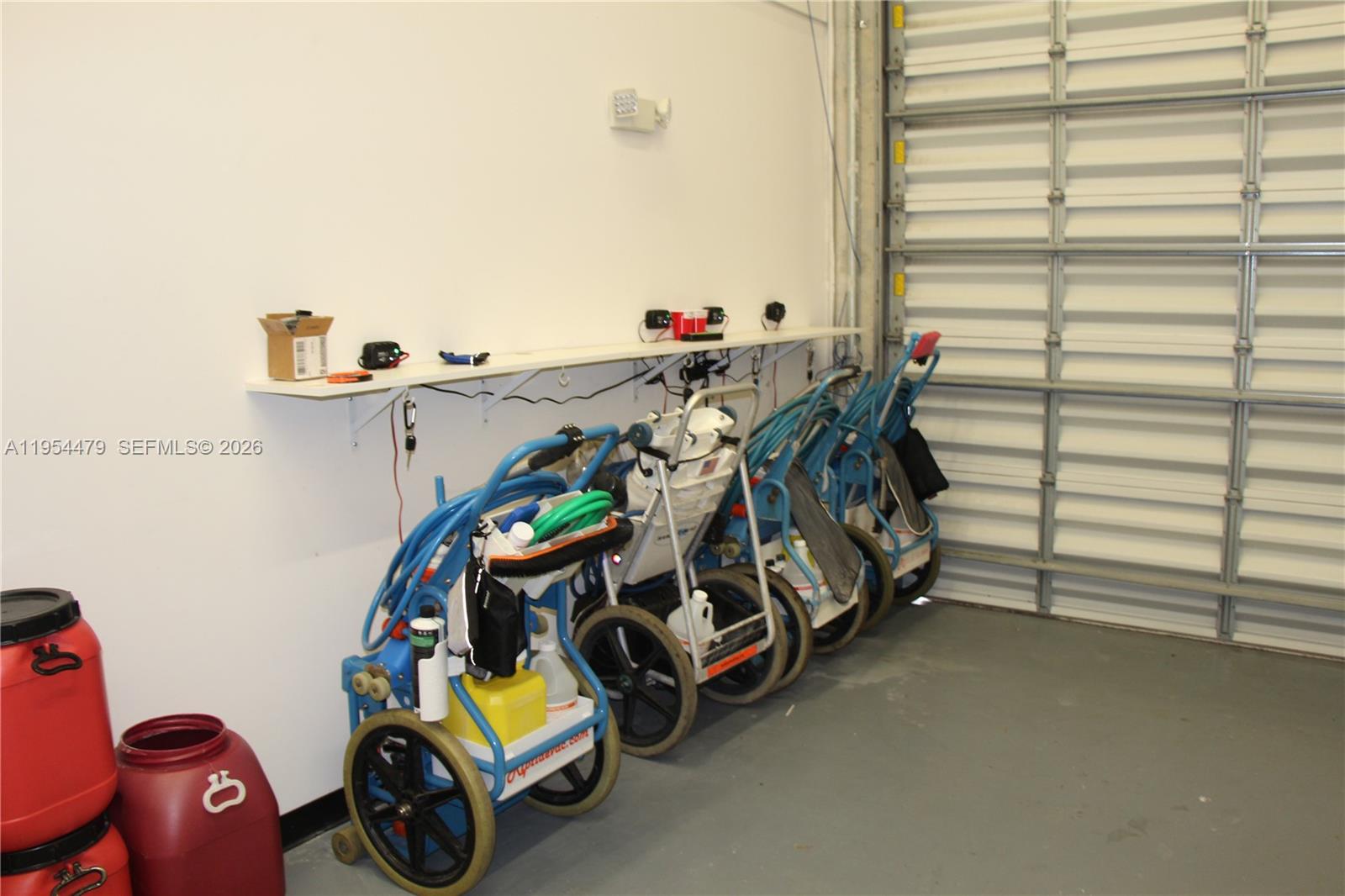   /   sq. ft. $ 2026-01-28 0 foto