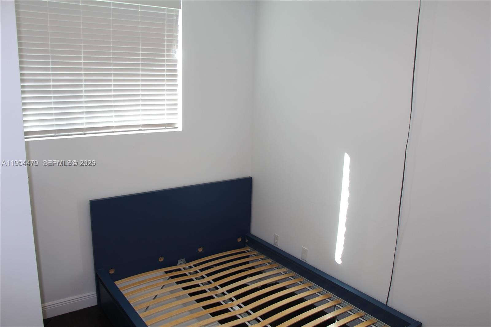   /   sq. ft. $ 2026-01-28 0 foto