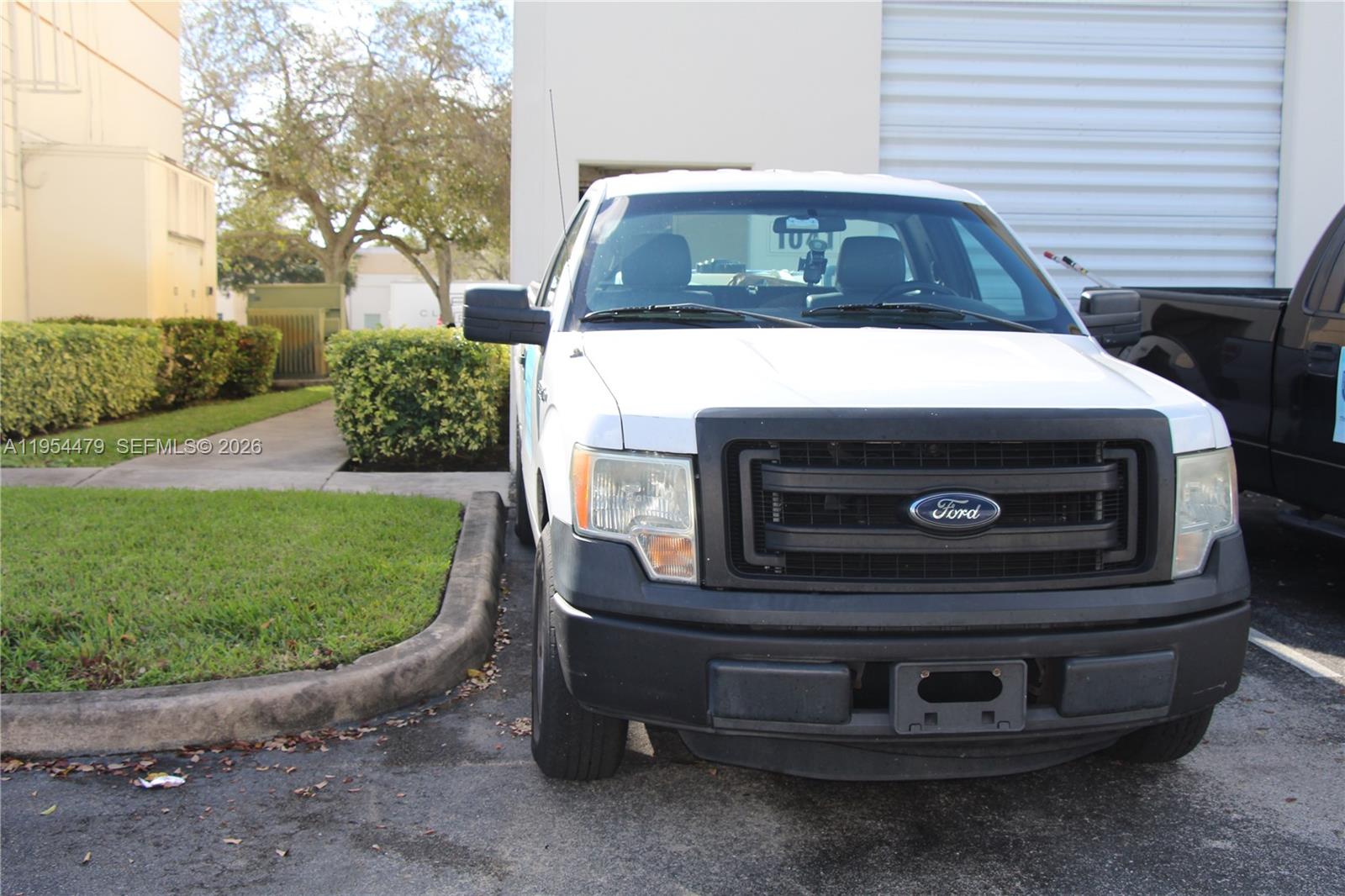   /   sq. ft. $ 2026-01-28 0 foto