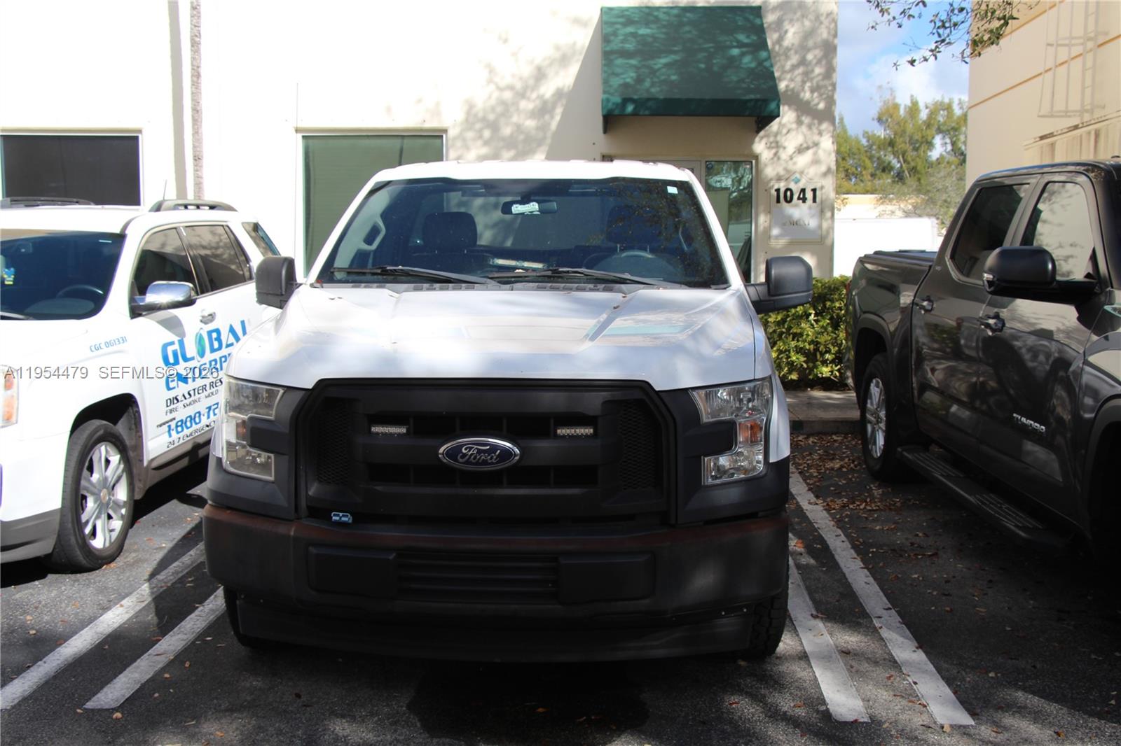   /   sq. ft. $ 2026-01-28 0 foto