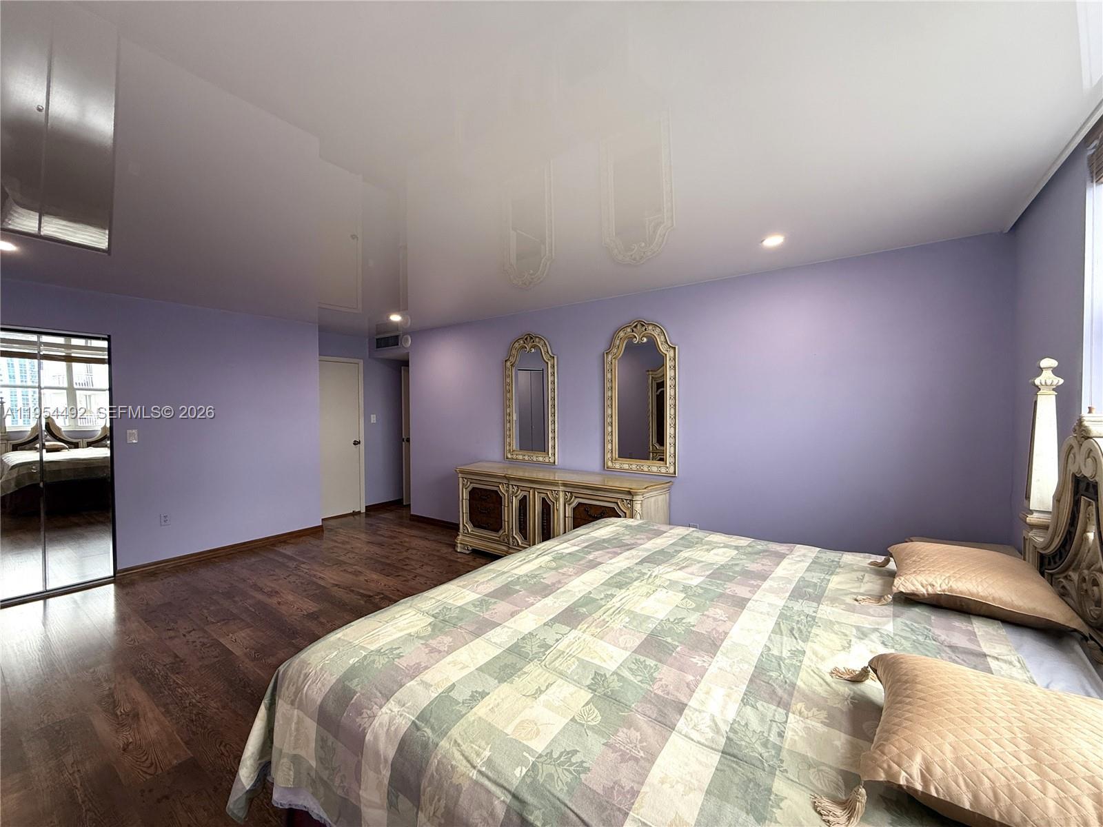 Photo of 1833 Ocean Dr  #1402, Hallandale Beach, Florida, 33009 - 