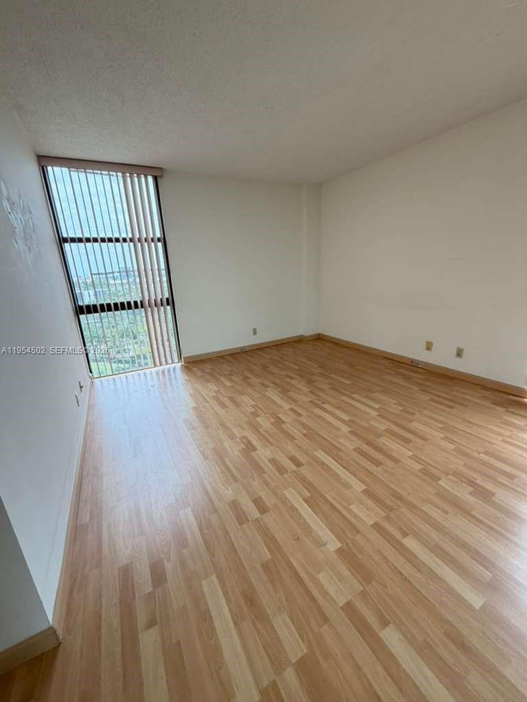 Photo of 20379 Country Club Dr #1433, Aventura, Florida, 33180 -