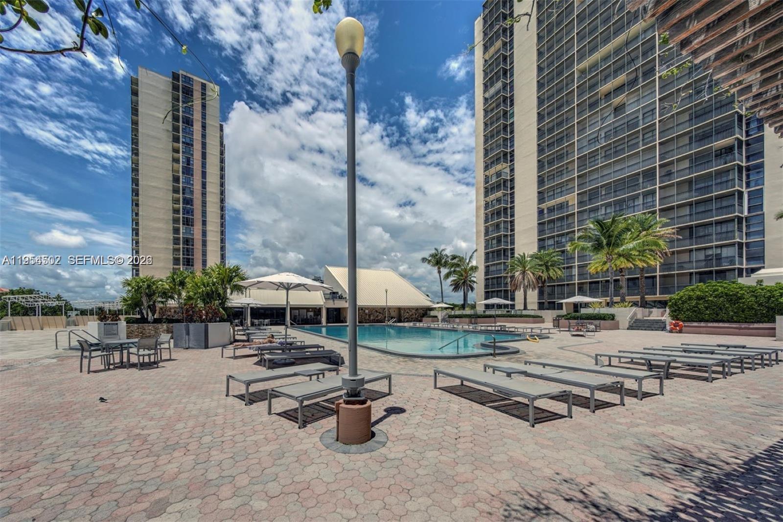 Photo of 20379 Country Club Dr #1433, Aventura, Florida, 33180 -