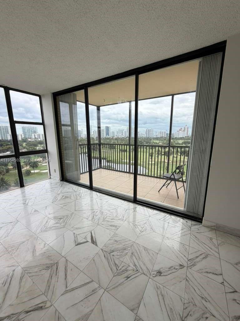 Photo of 20379 Country Club Dr #1433, Aventura, Florida, 33180 -