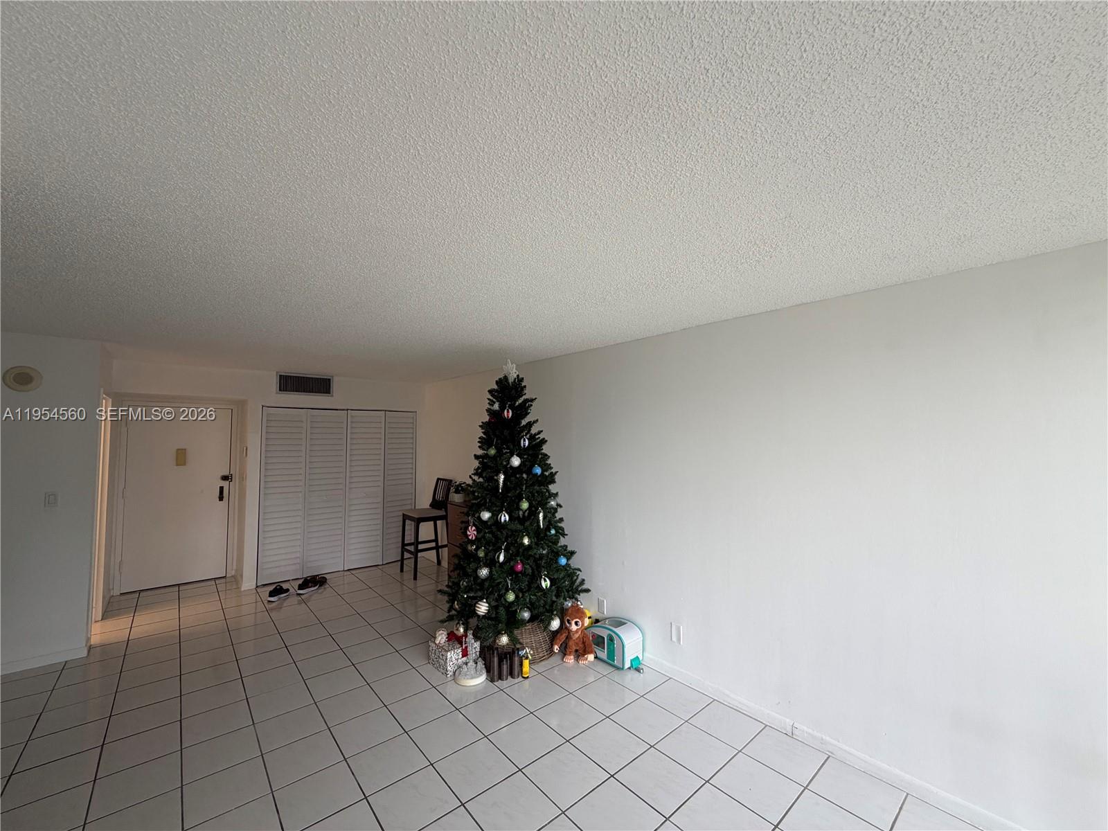 Photo of 17011 Bay Rd  #912, Sunny Isles Beach, Florida, 33160 - 