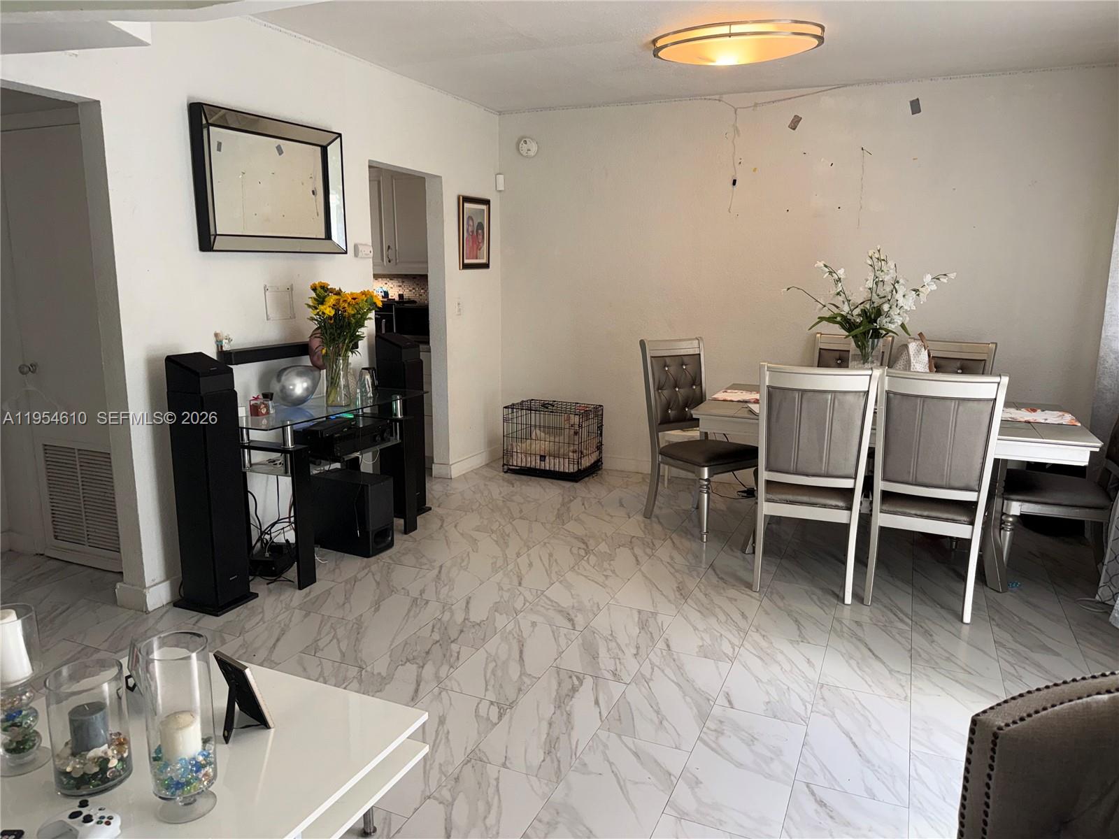   /  1353 sq. ft. $ 2026-01-28 0 Photo