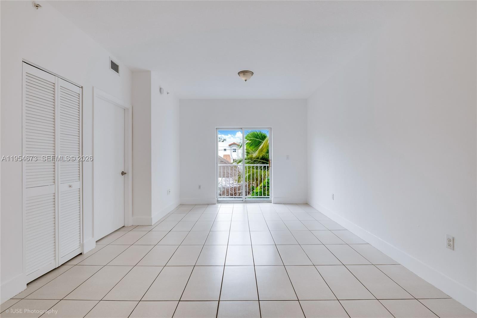   /   sq. ft. $ 2026-01-28 0 Photo